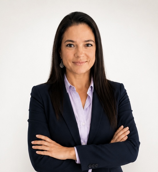 Viviana Monge Marin Viviana Monge Marín - Universidad CENFOTEC